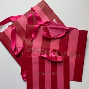 3 gift bags